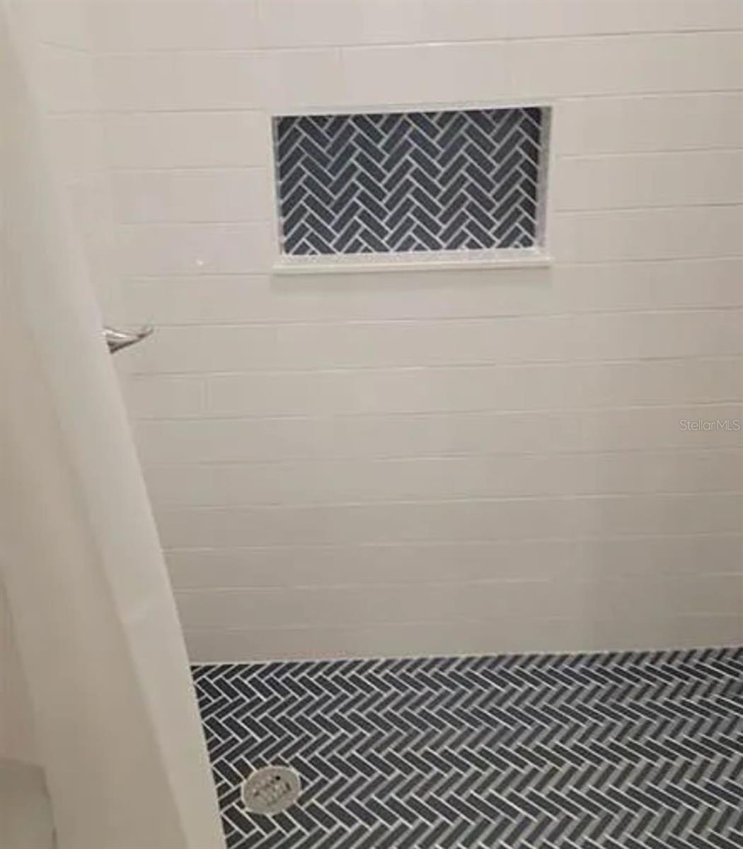 Image 9 of 10 For 781 Squirrel Court A