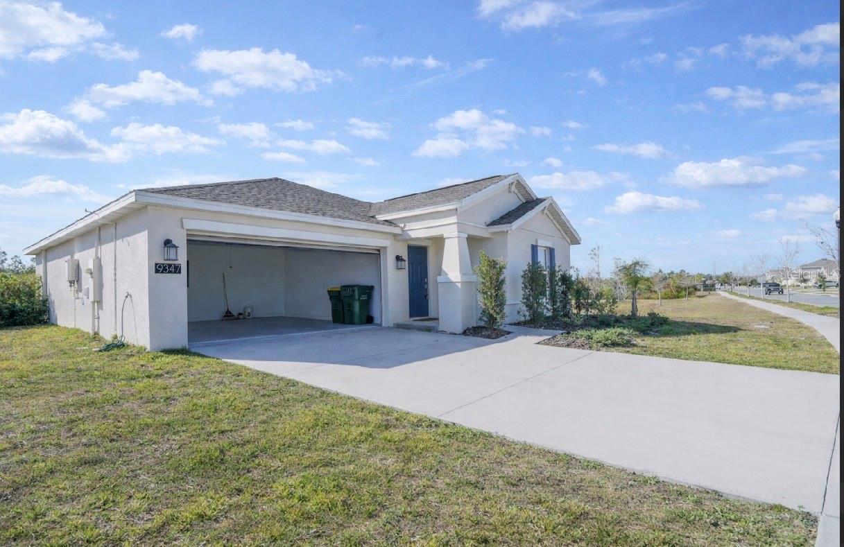 Image 3 of 19 For 9347 Revere Avenue