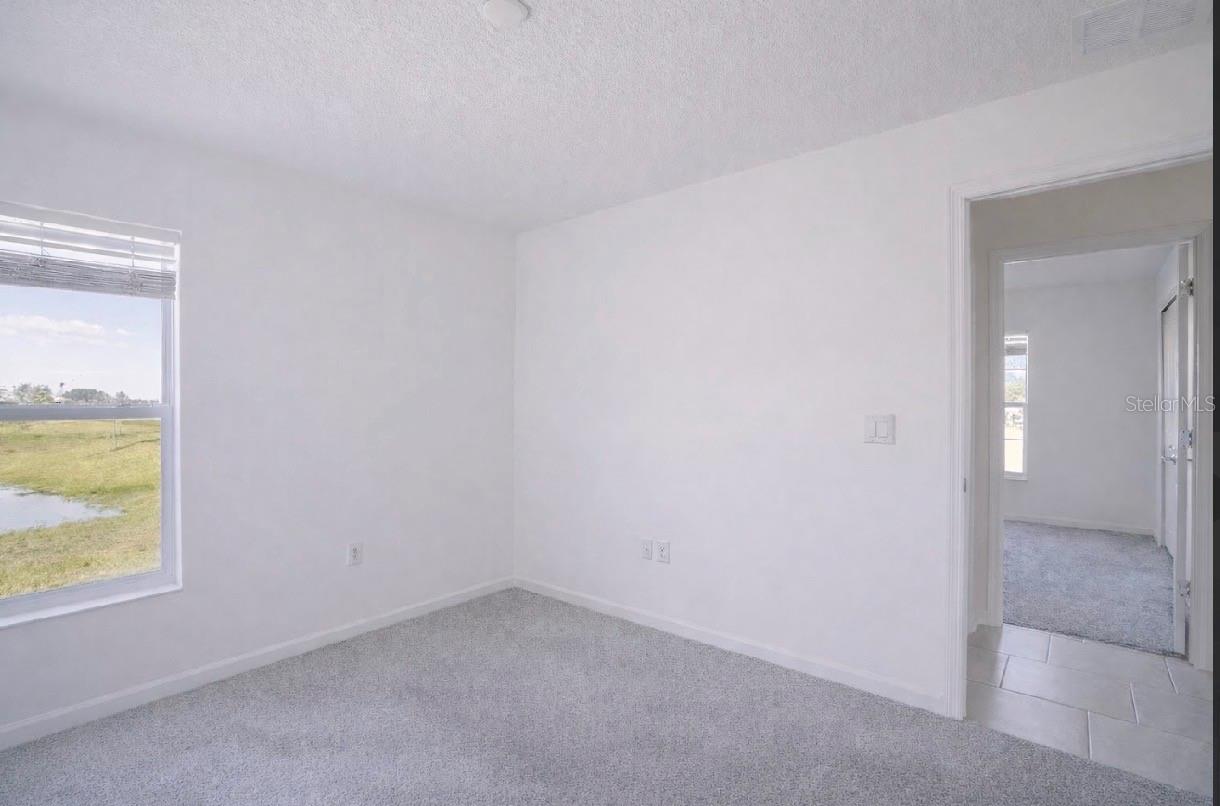 Image 5 of 19 For 9347 Revere Avenue