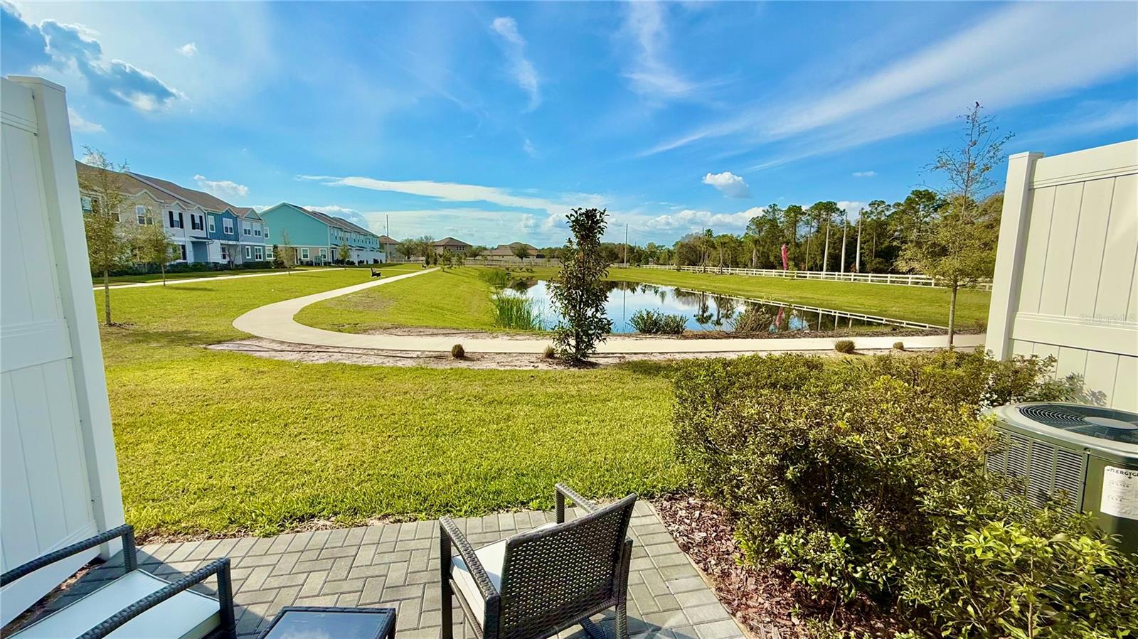 Image 14 of 34 For 1340 Stockwell Avenue