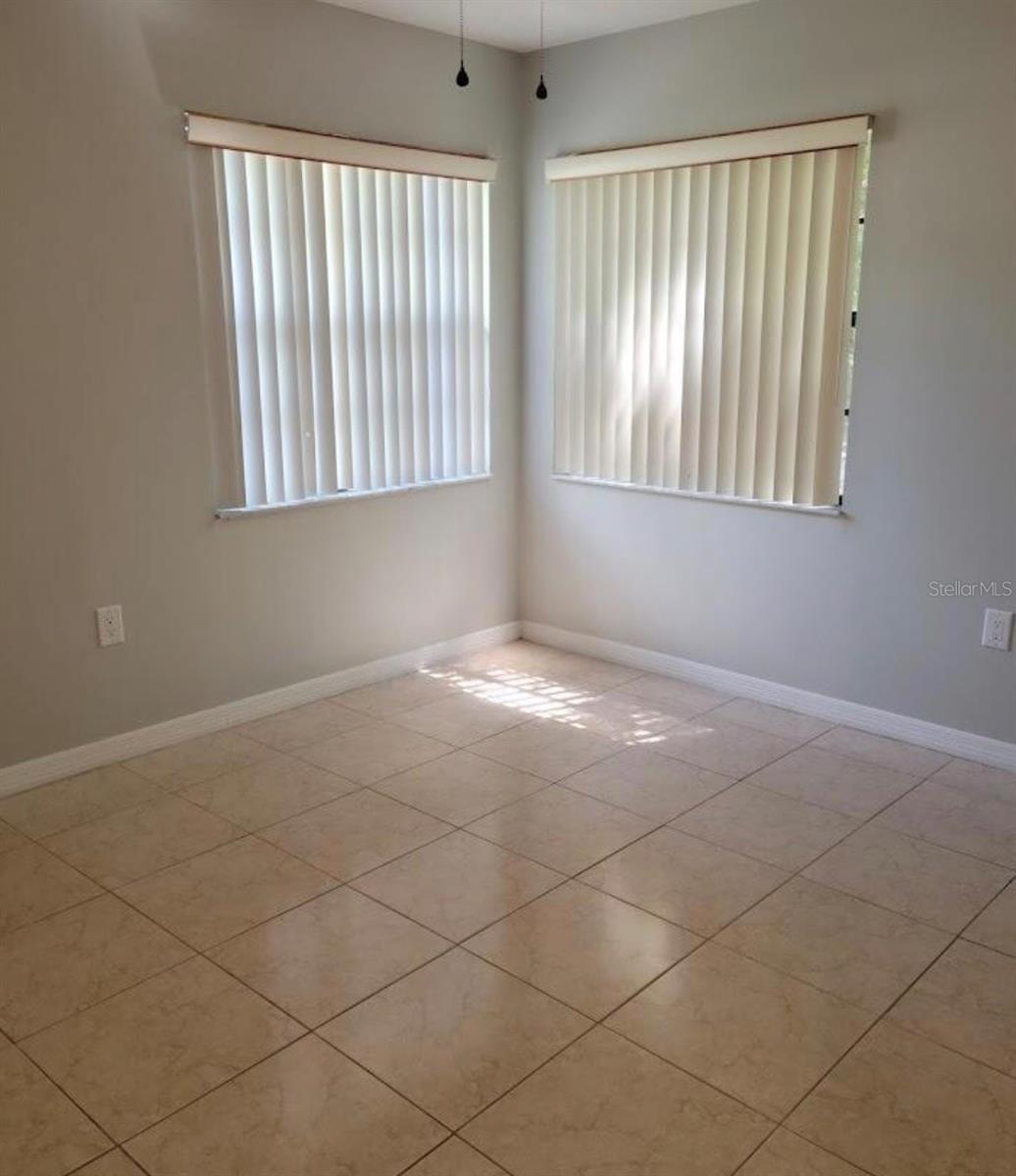 Image 6 of 12 For 783 Squirrel Court B