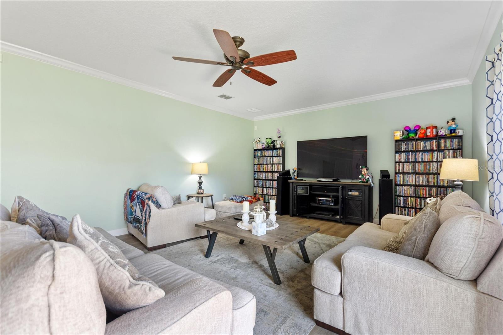 Image 17 of 78 For 1319 Gleneagles Lane