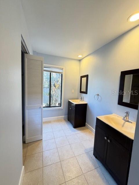 Image 12 of 12 For 5341 Indian Creek Drive B