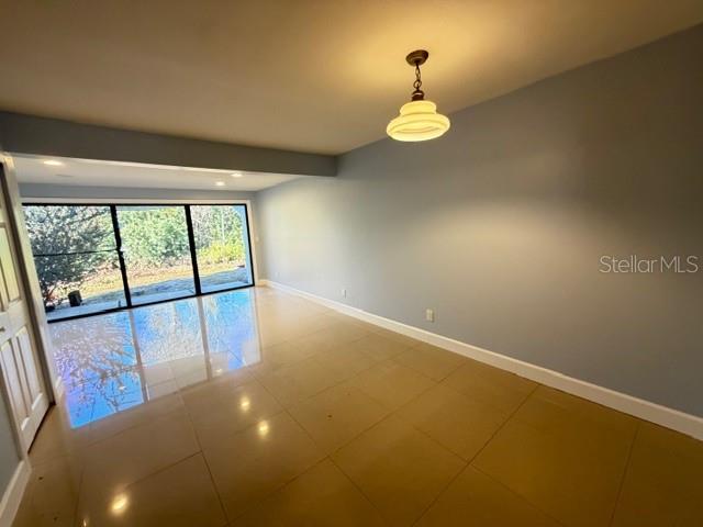 Image 7 of 12 For 5341 Indian Creek Drive B