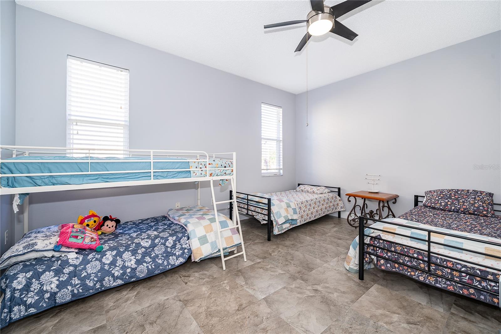 Image 16 of 24 For 5323 Coral Vine Lane