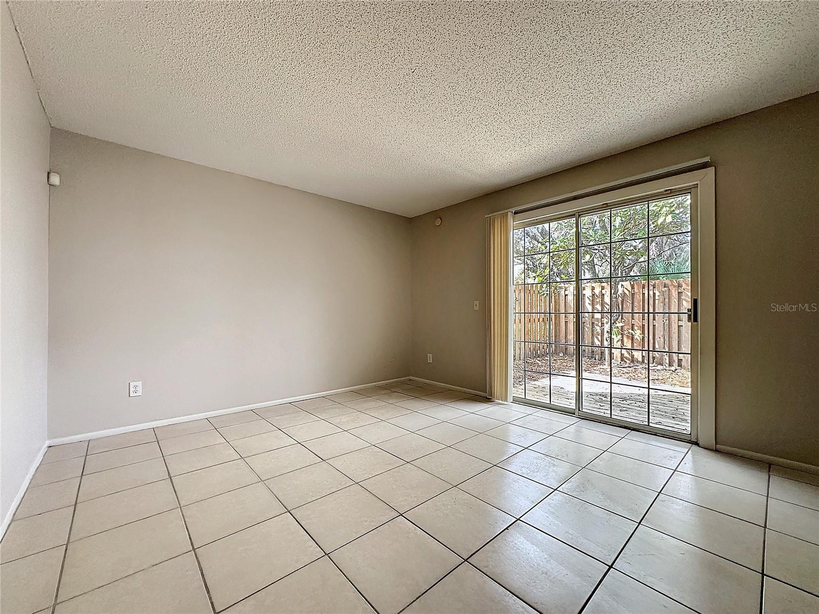 Image 9 of 27 For 4616 Lighthouse Circle 101