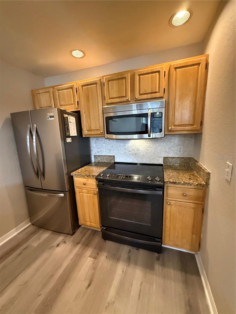 Image 10 of 25 For 4010 San Gallo Drive 103