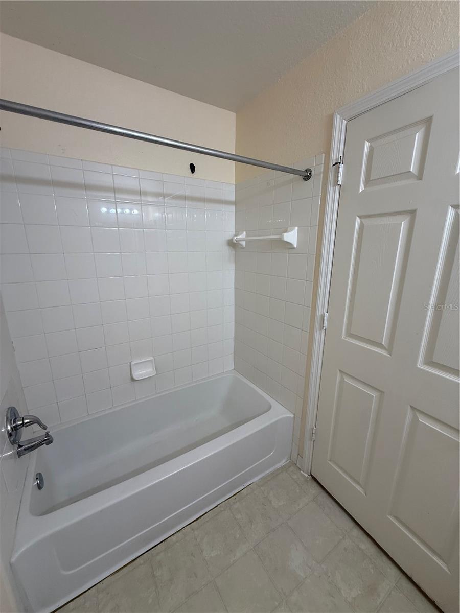 Image 22 of 25 For 4010 San Gallo Drive 103