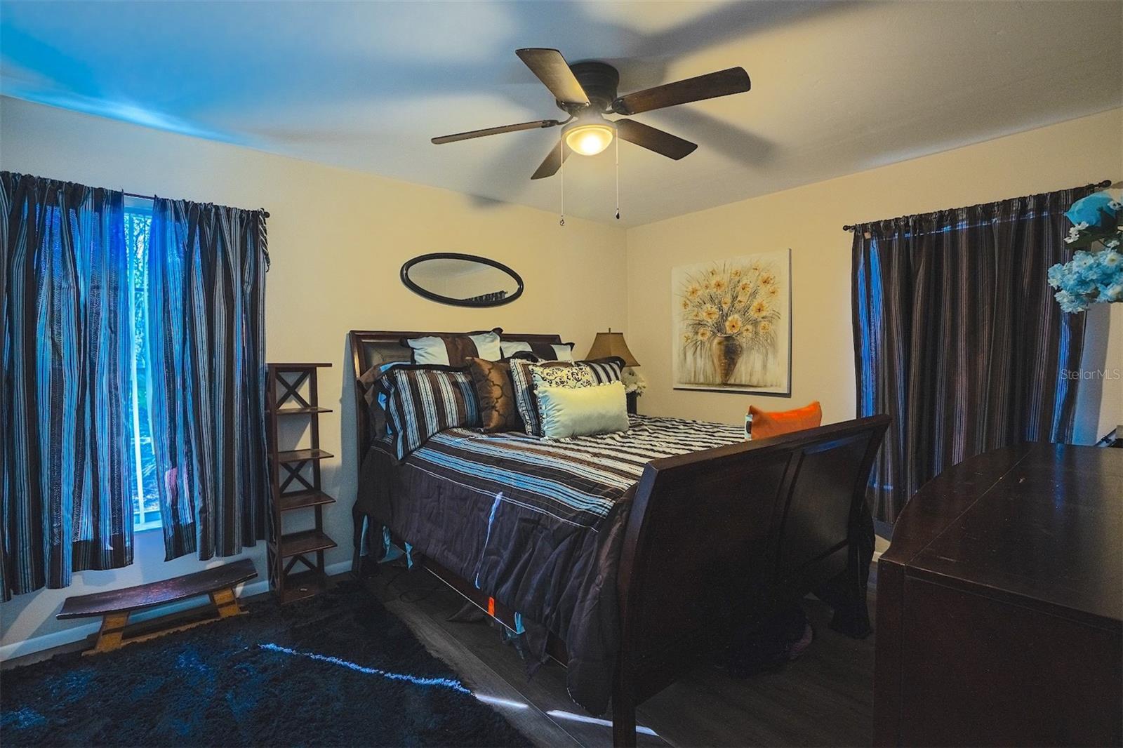 Image 17 of 25 For 5283 Kirkwood Avenue