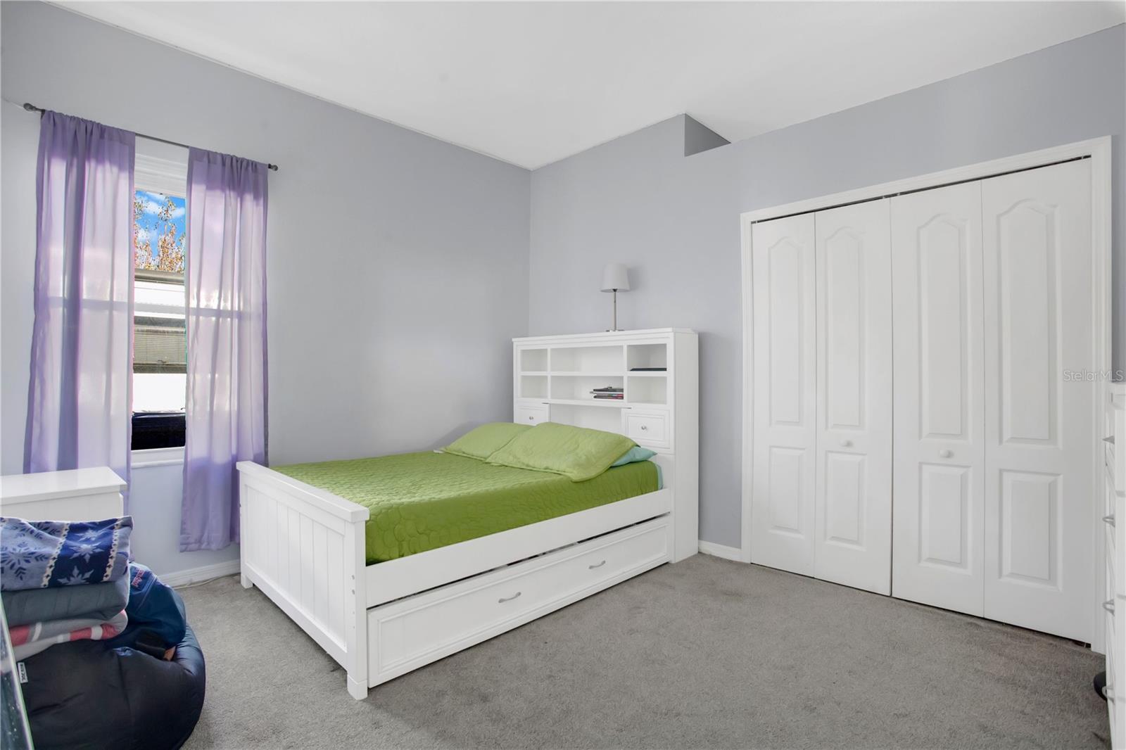 Image 25 of 42 For 10003 Country Carriage Circle