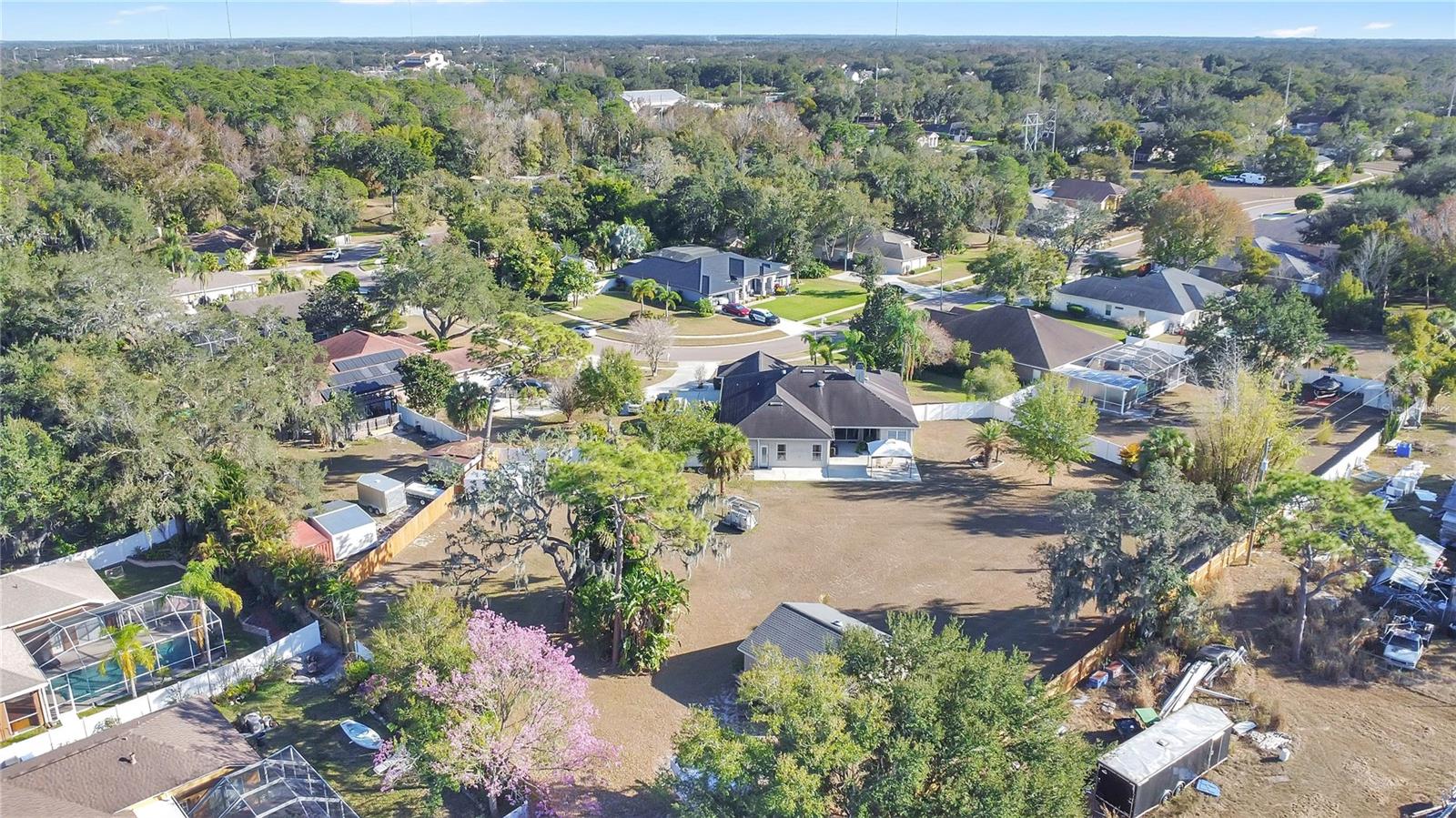 Image 40 of 42 For 10003 Country Carriage Circle