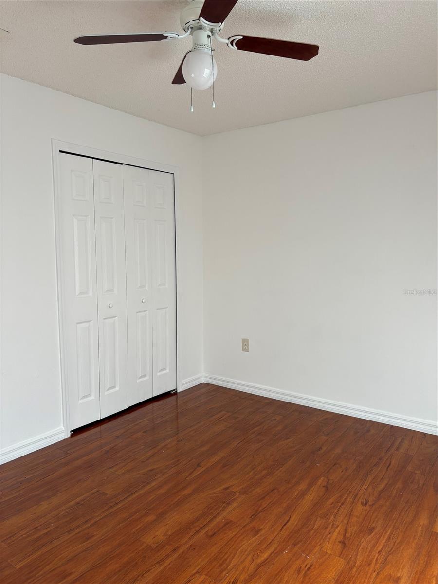 Image 20 of 24 For 673 Eldron Avenue