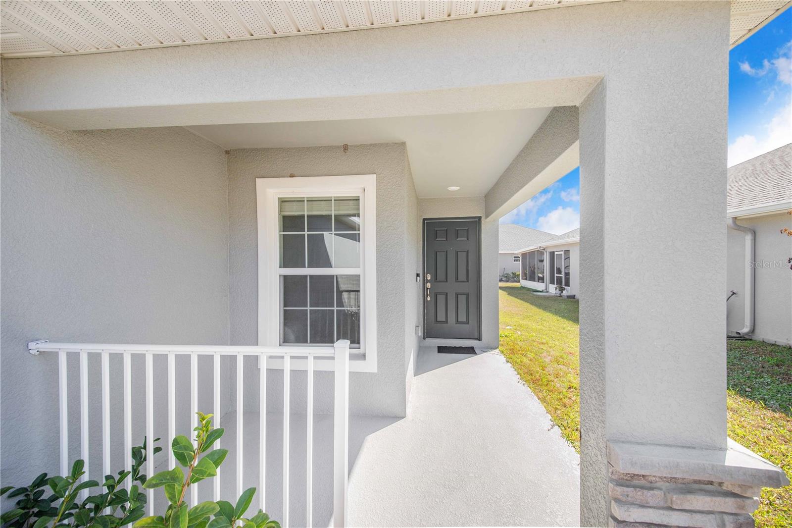 Image 12 of 37 For 941 Aruba Avenue