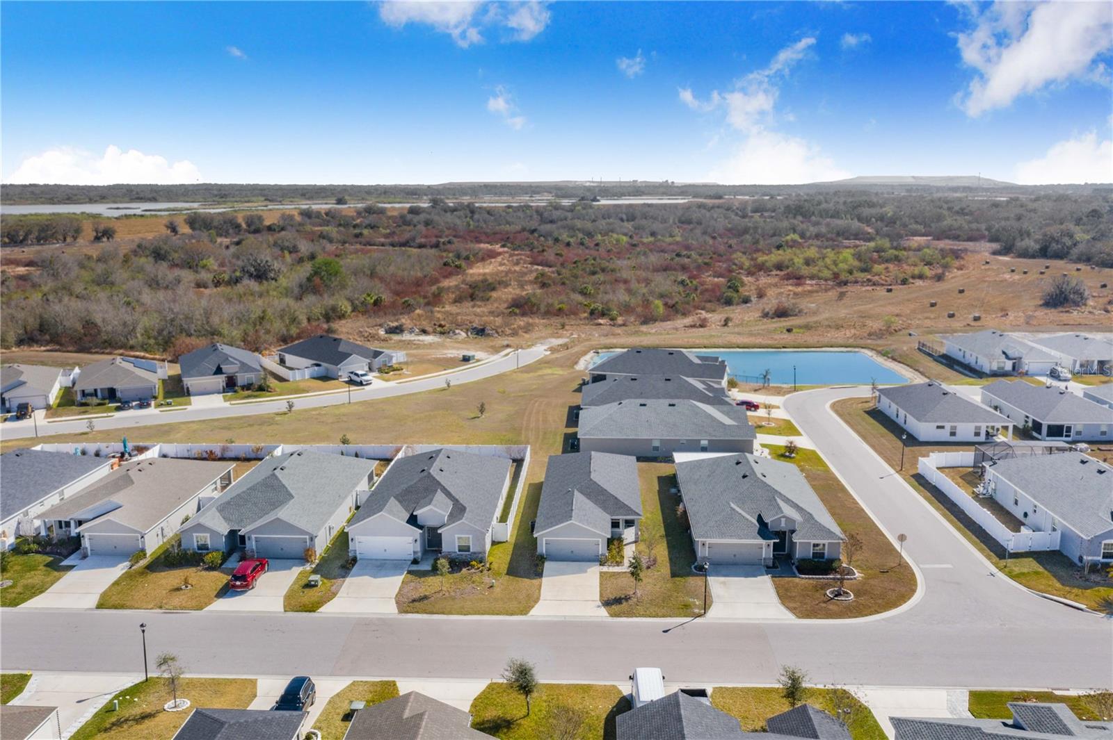 Image 31 of 37 For 941 Aruba Avenue