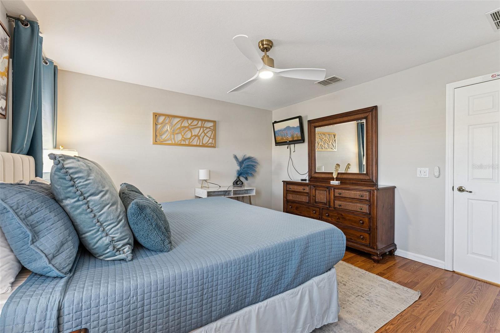 Image 20 of 72 For 8572 Bay Lilly Loop