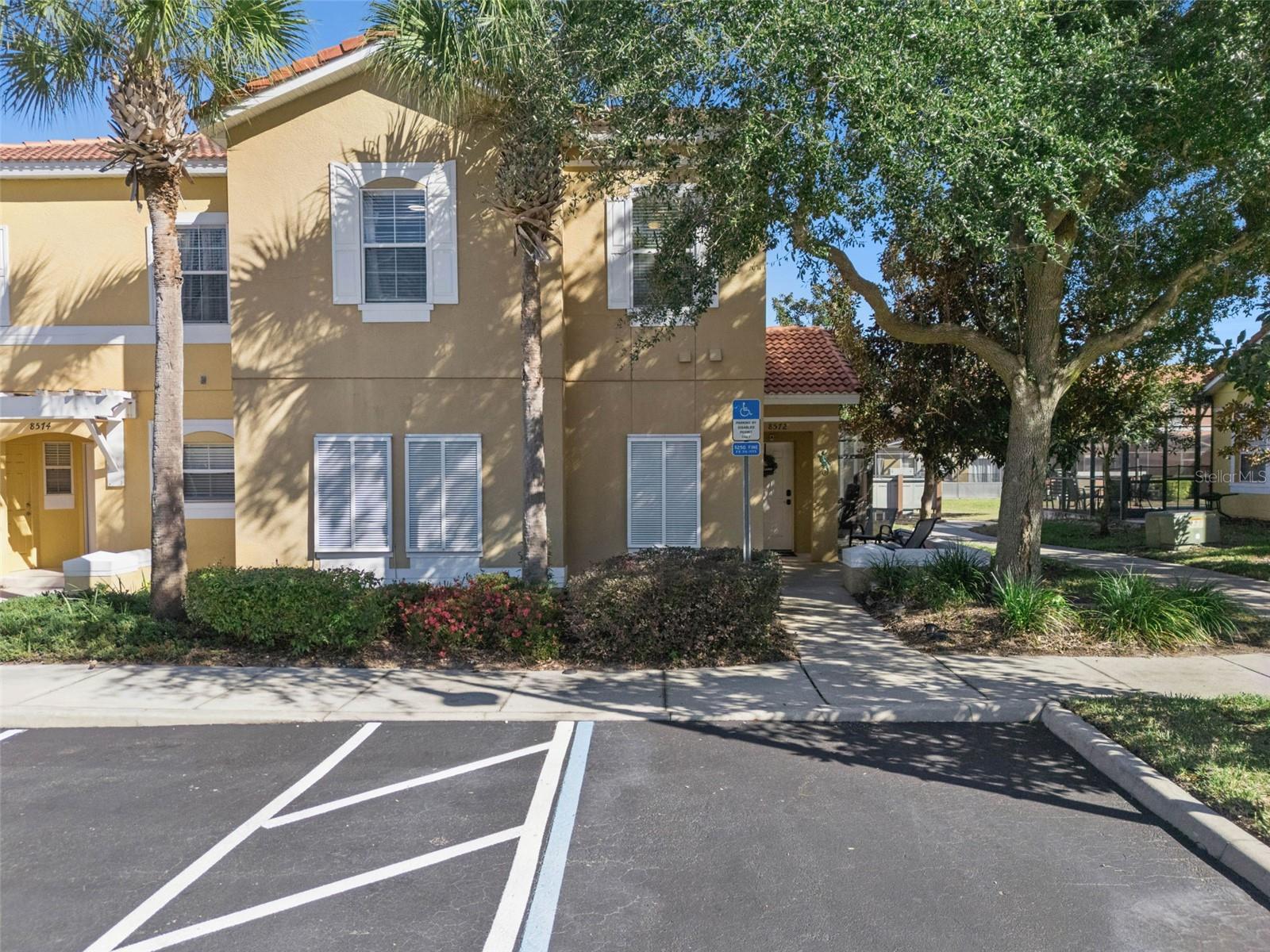 Image 40 of 72 For 8572 Bay Lilly Loop