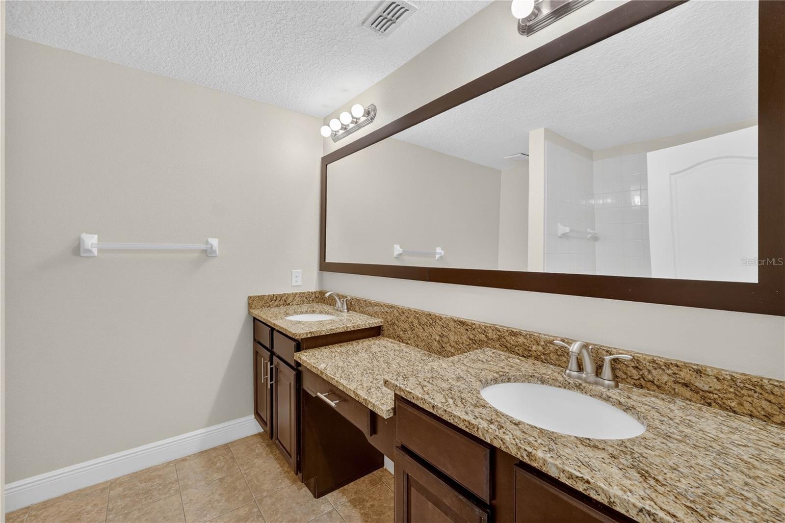 Image 18 of 30 For 8087 Brooksville Drive