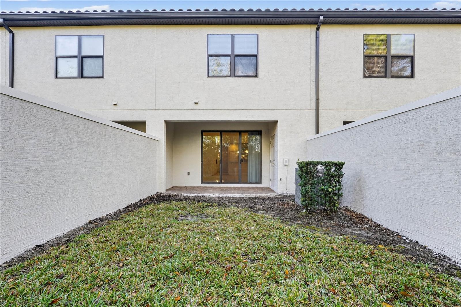 Image 22 of 30 For 8087 Brooksville Drive