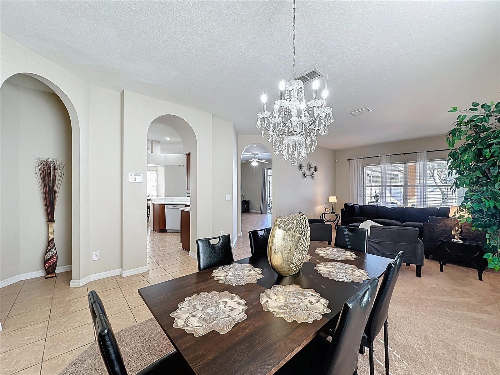 Image 17 of 86 For 848 Sussex Drive