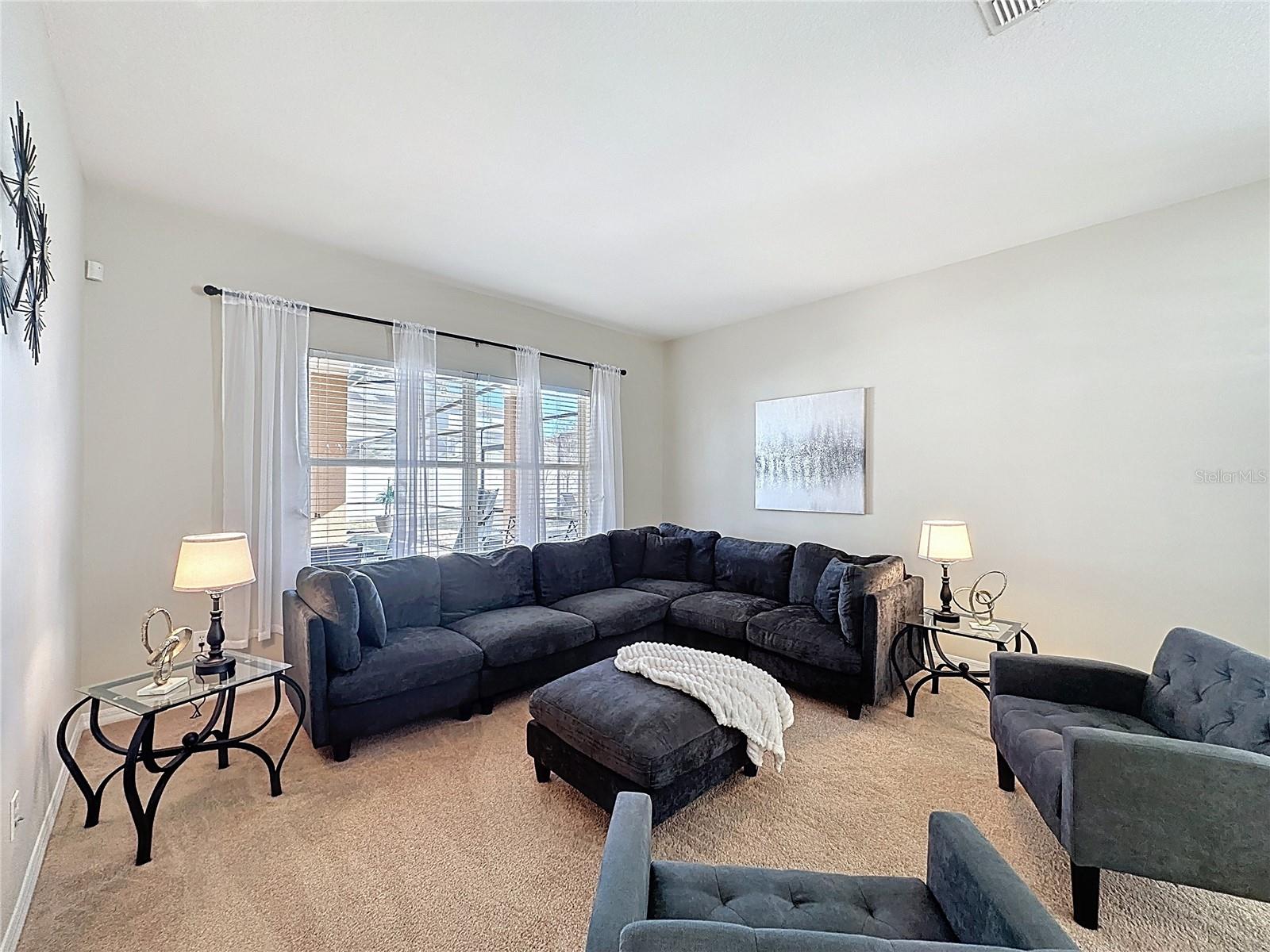 Image 21 of 86 For 848 Sussex Drive