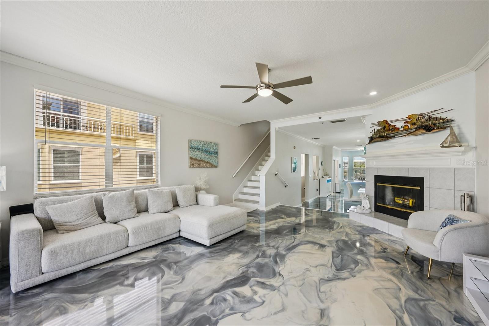 Image 10 of 71 For 1061 Pinellas Bayway S