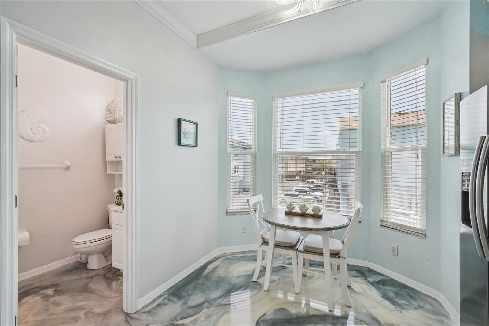 Image 24 of 71 For 1061 Pinellas Bayway S