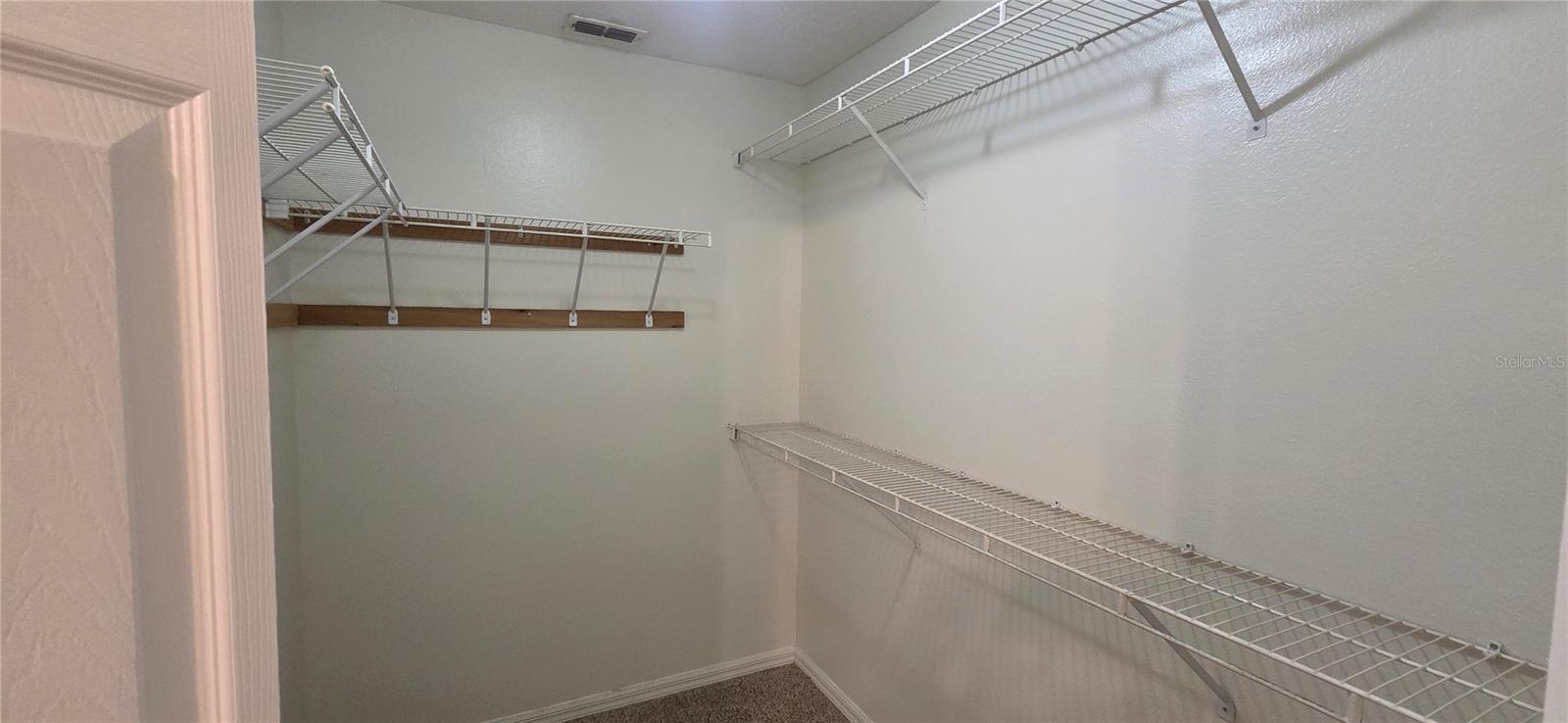 Image 17 of 22 For 4828 Jeanette Court