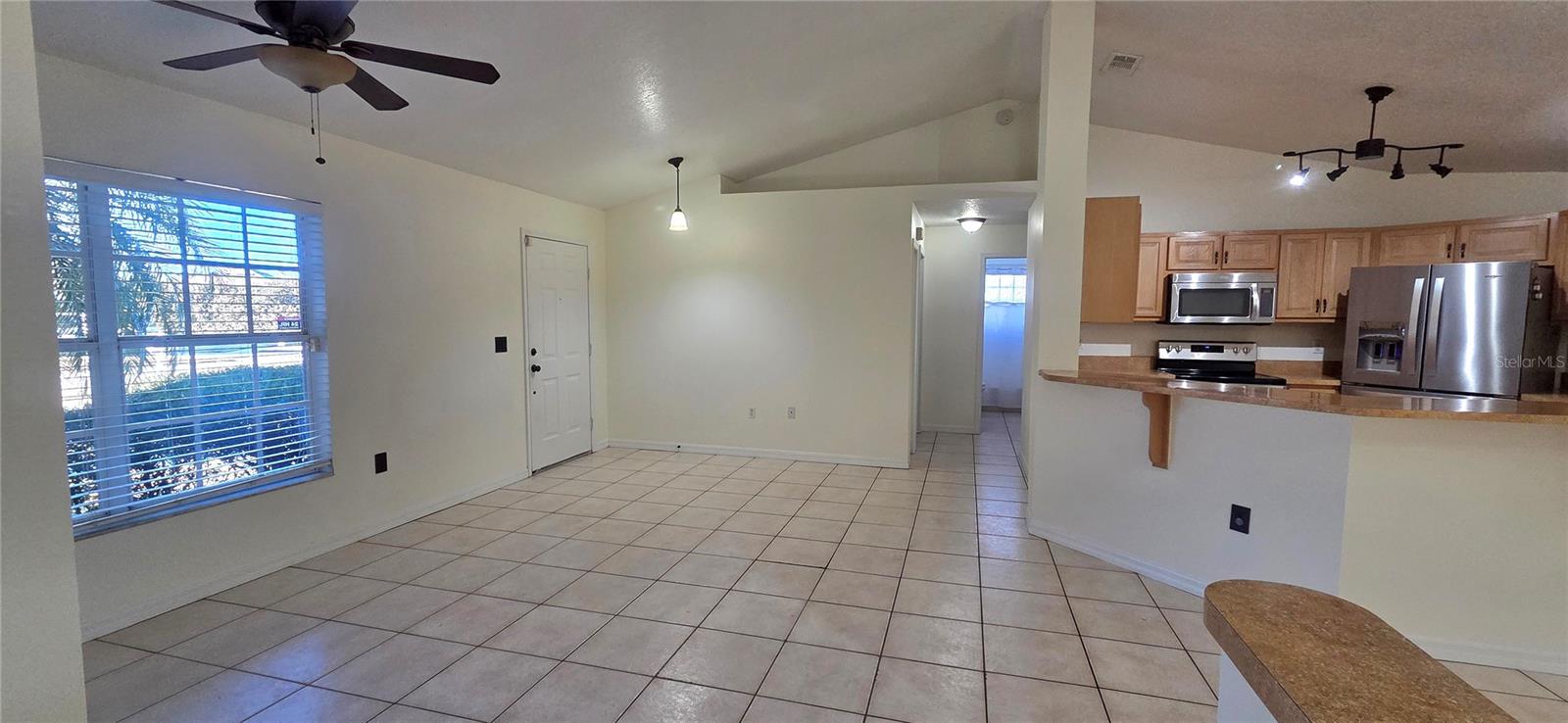 Image 3 of 22 For 4828 Jeanette Court