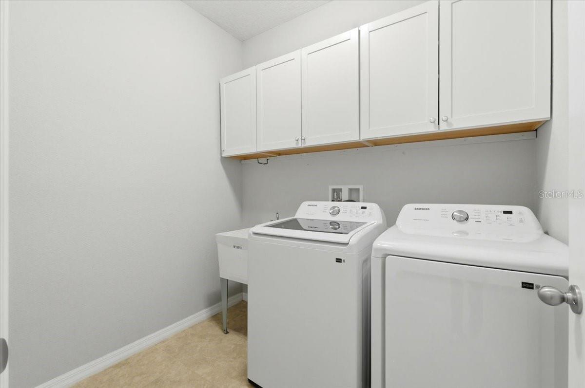 Image 32 of 38 For 145 Waterside Circle