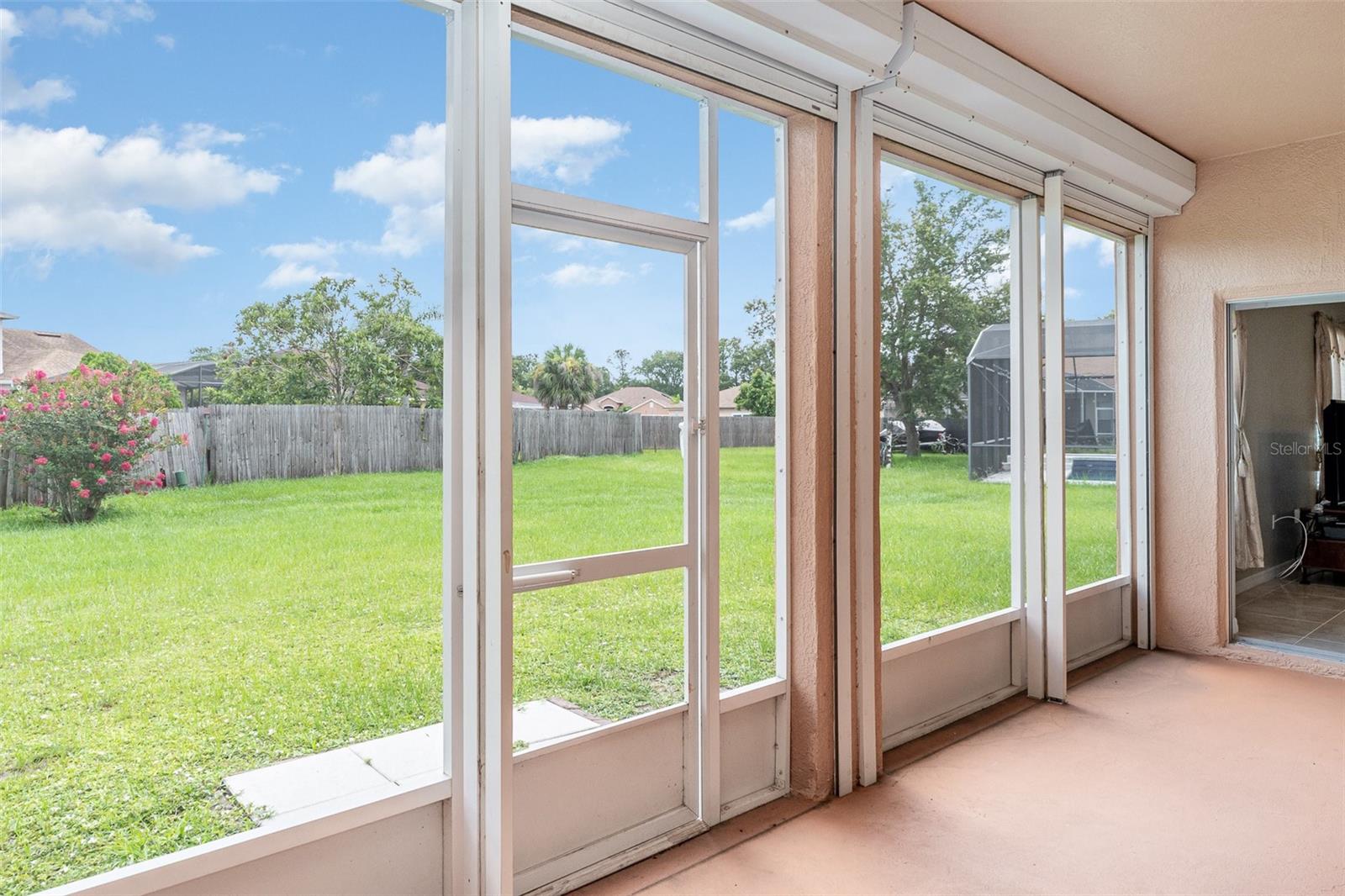 Image 25 of 34 For 462 Peppermill Circle