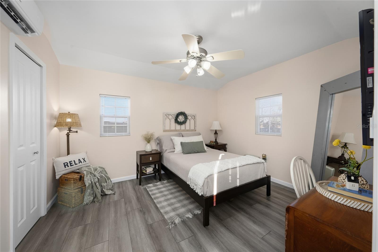 Image 17 of 48 For 708 Fazzini Road