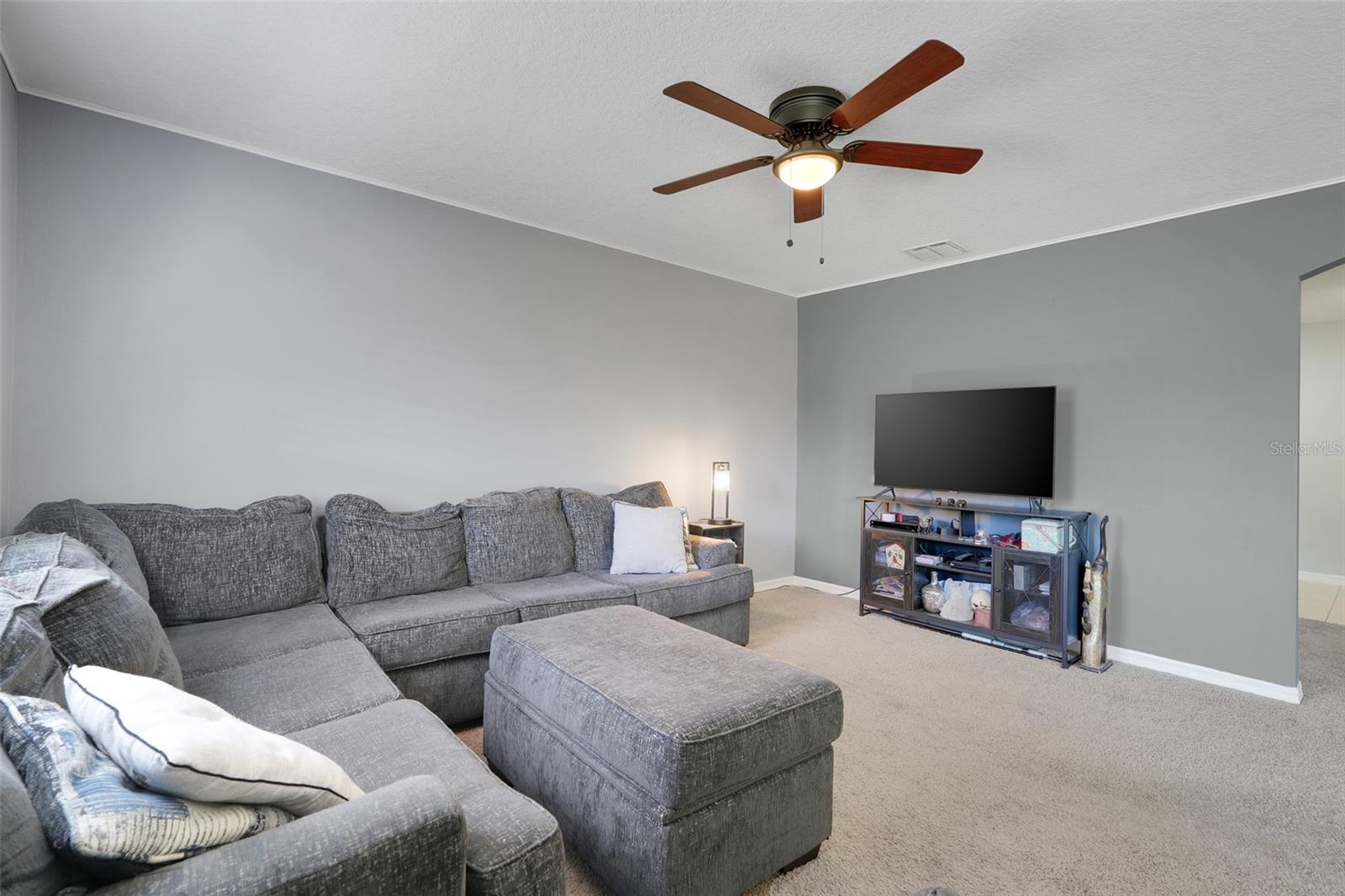 Image 13 of 52 For 5660 Elsinore Way