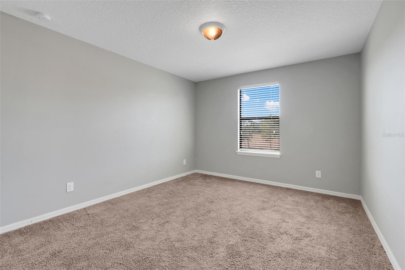 Image 25 of 52 For 5660 Elsinore Way