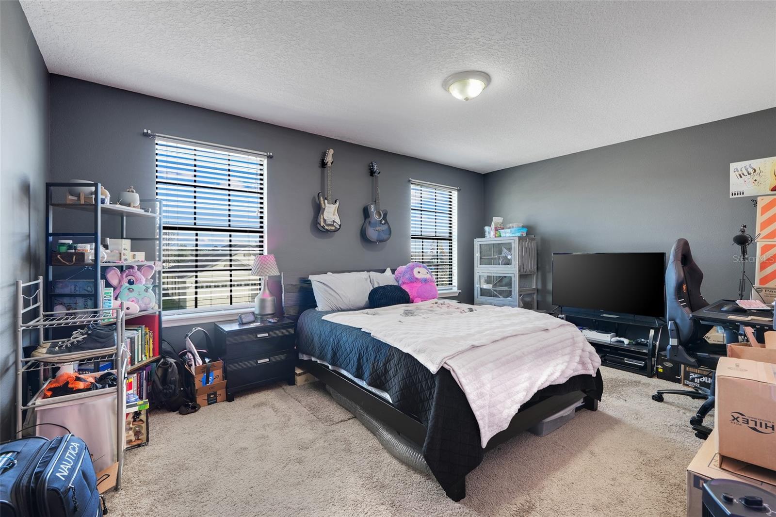 Image 33 of 52 For 5660 Elsinore Way