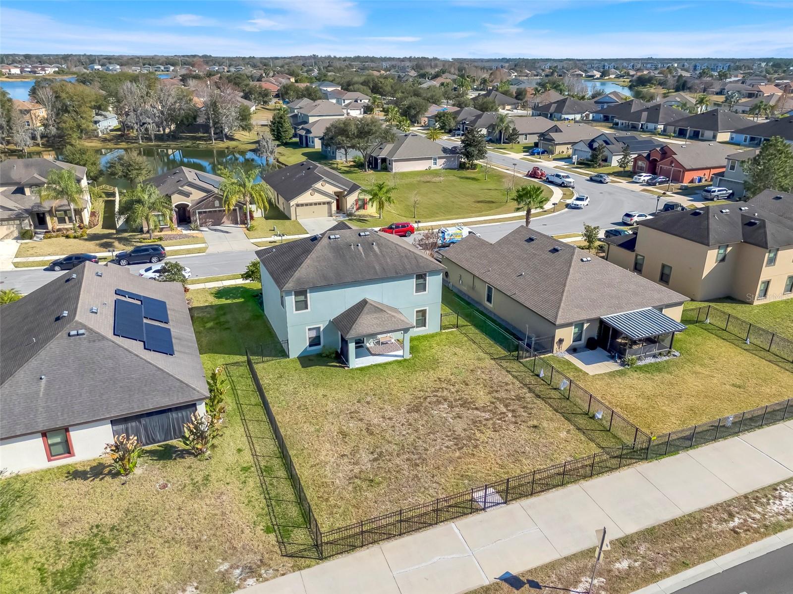 Image 41 of 52 For 5660 Elsinore Way