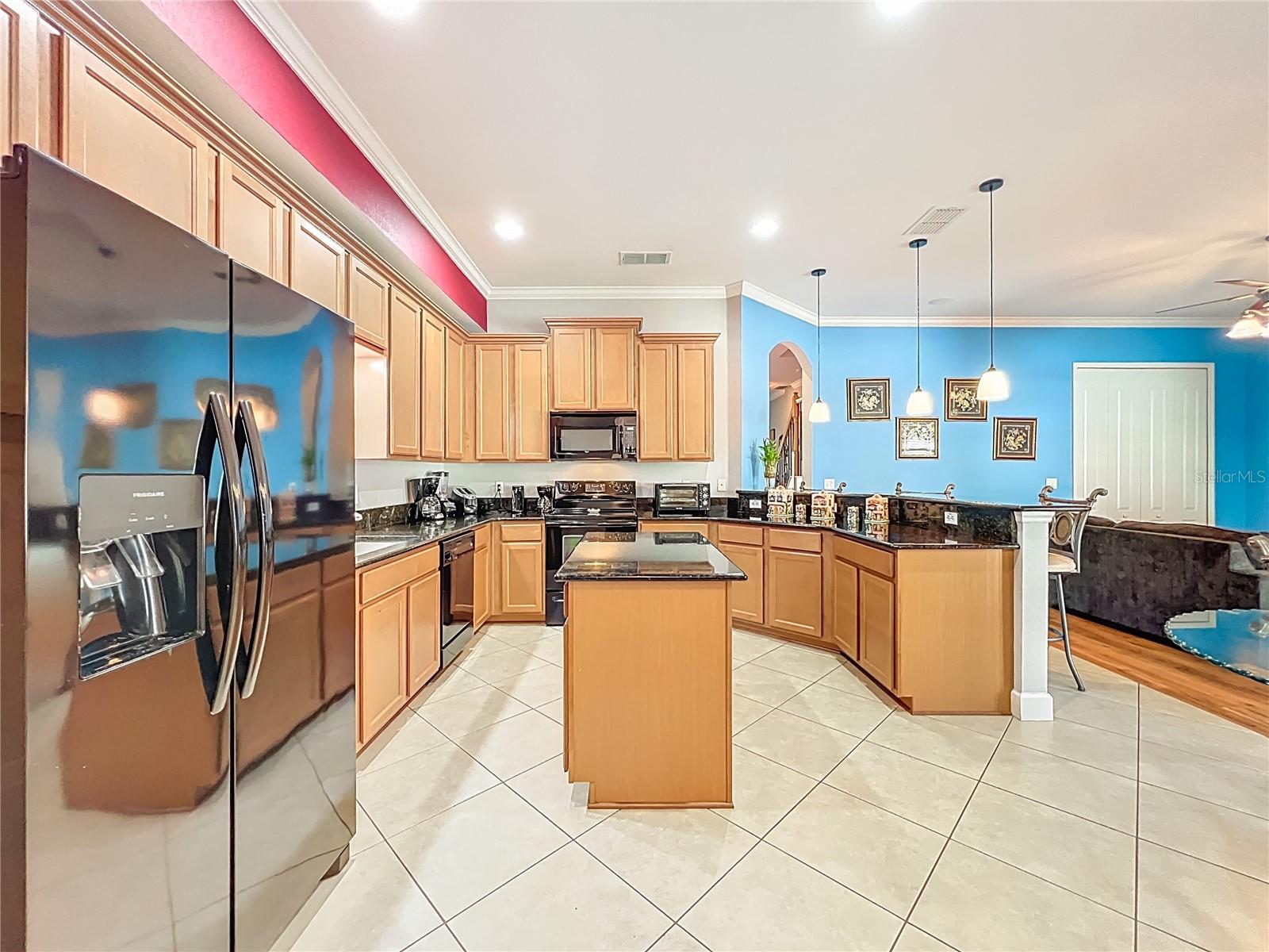 Image 18 of 74 For 6840 Helmsley Circle