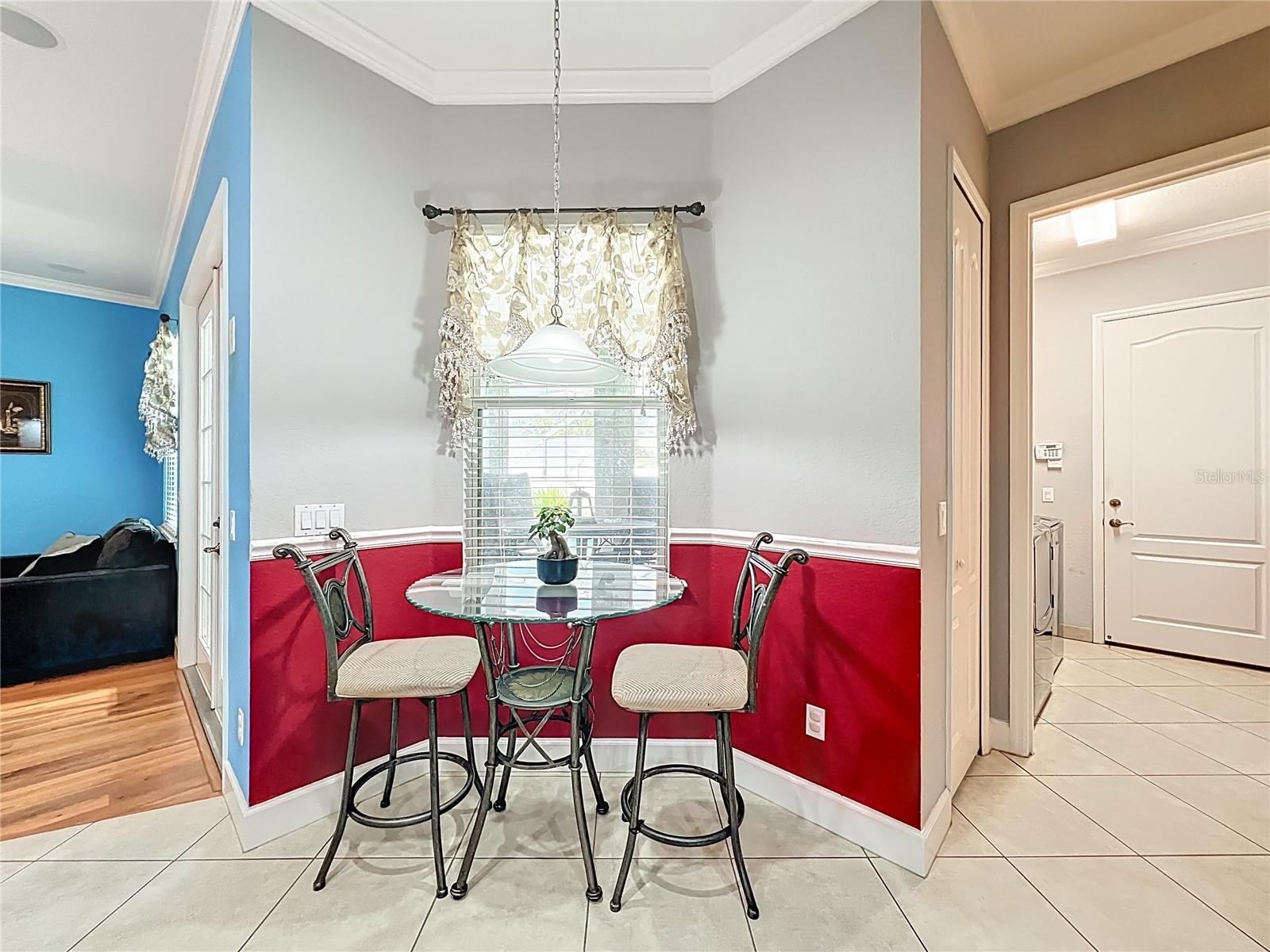 Image 28 of 74 For 6840 Helmsley Circle