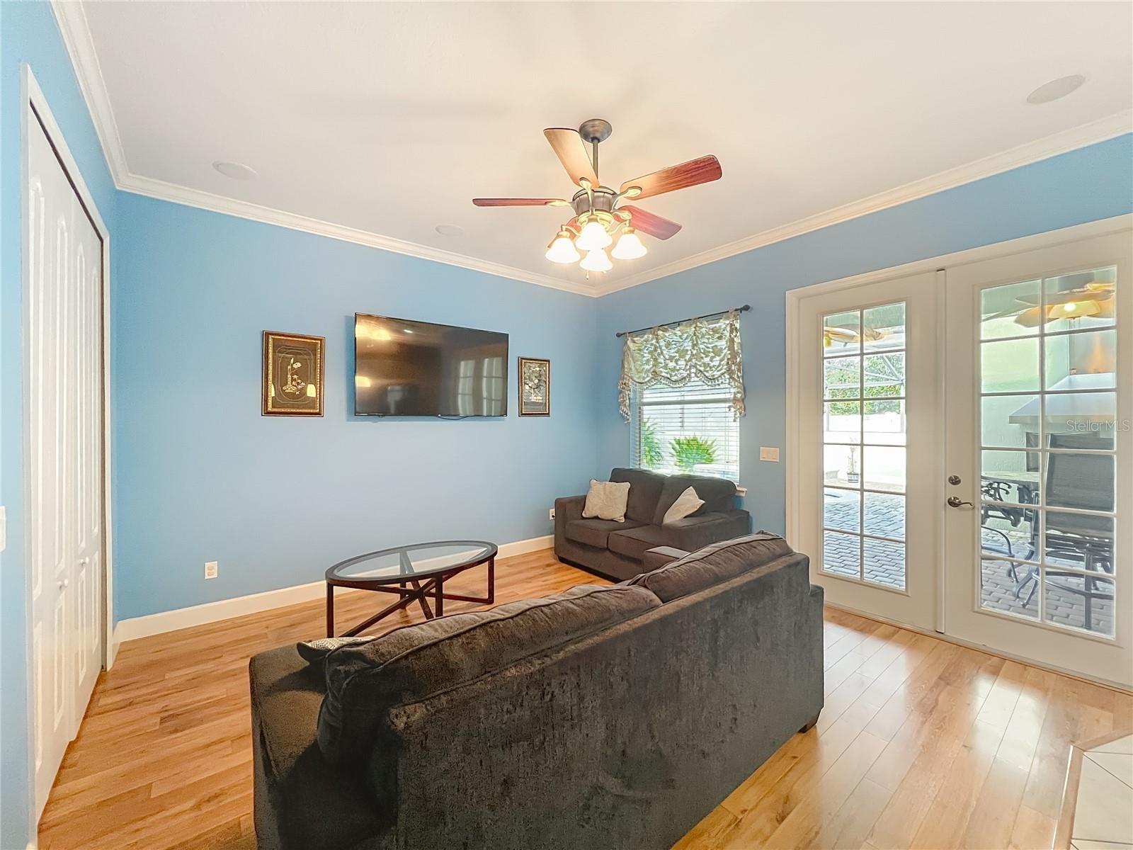 Image 31 of 74 For 6840 Helmsley Circle