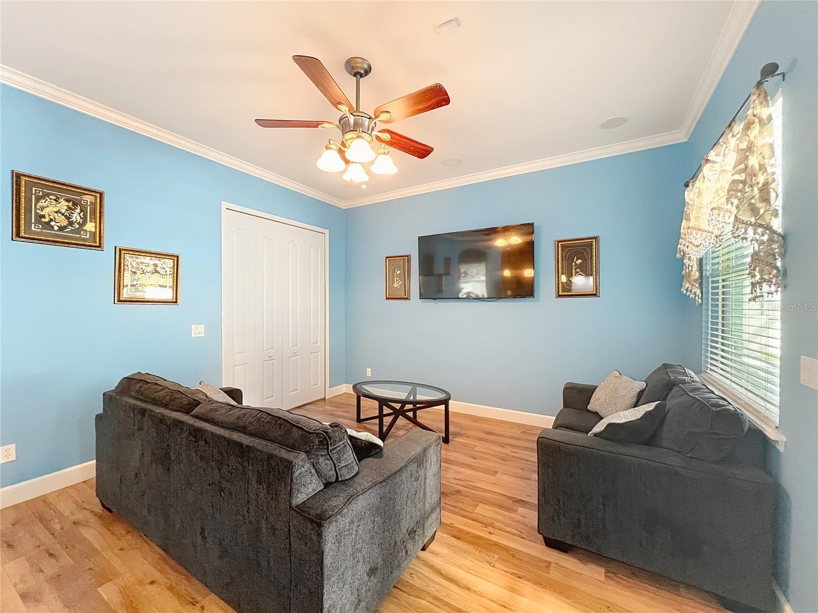 Image 32 of 74 For 6840 Helmsley Circle