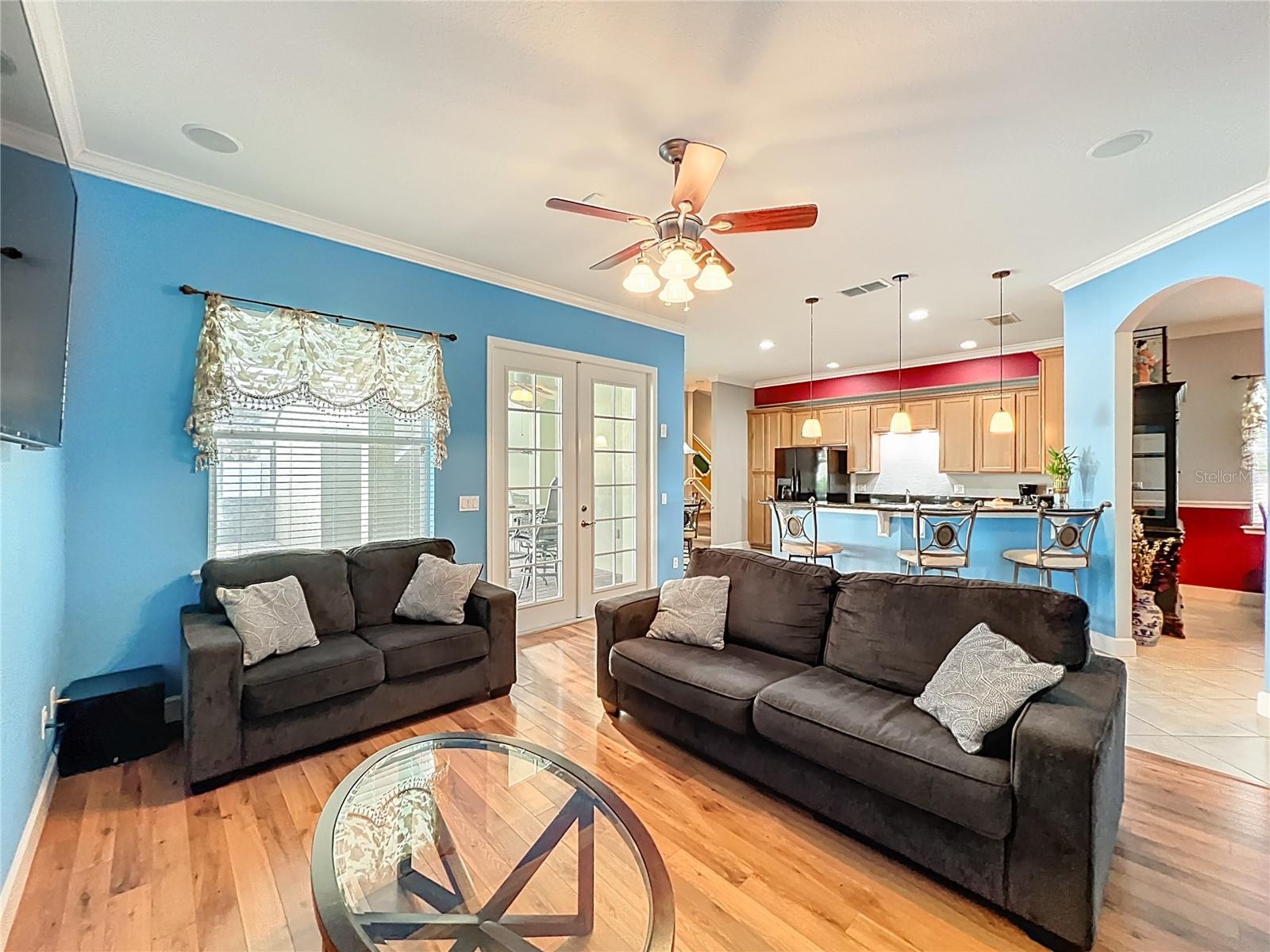 Image 34 of 74 For 6840 Helmsley Circle