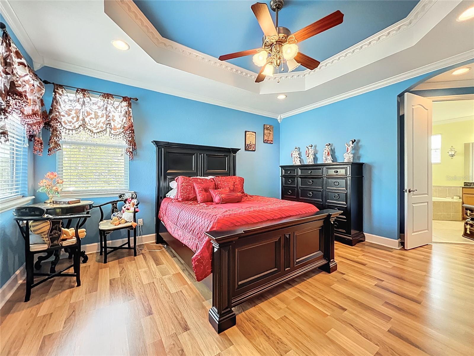 Image 43 of 74 For 6840 Helmsley Circle