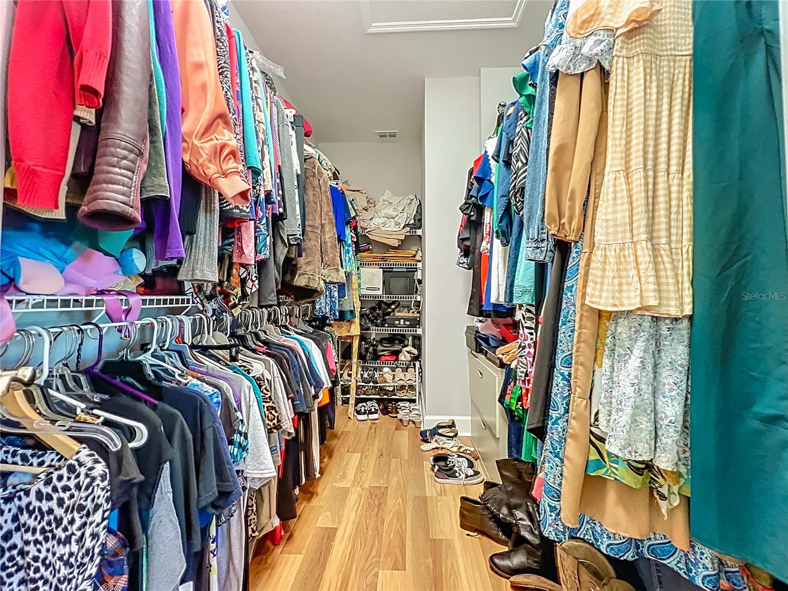 Image 51 of 74 For 6840 Helmsley Circle