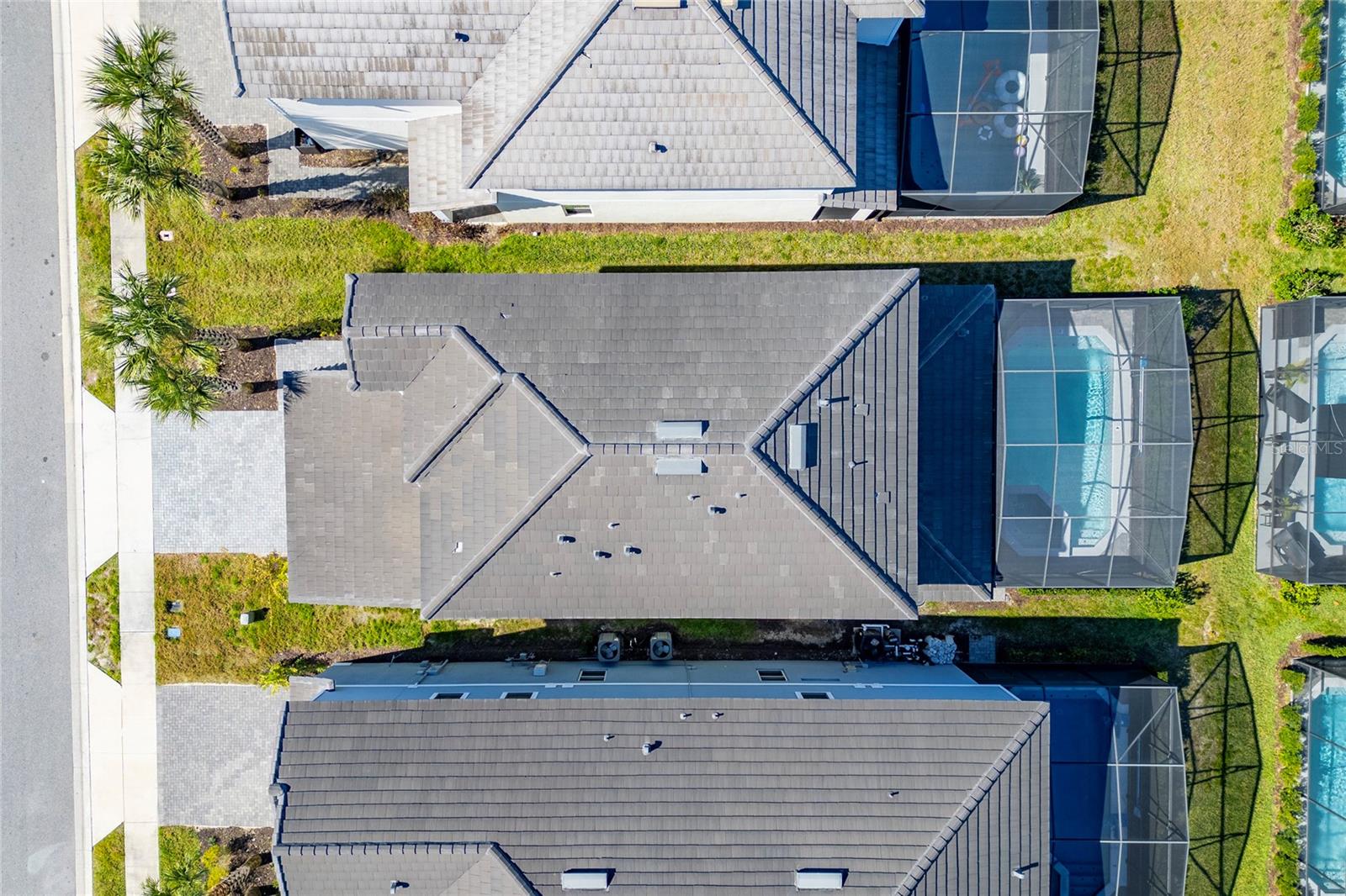 Image 10 of 49 For 7336 Oakmoss Loop