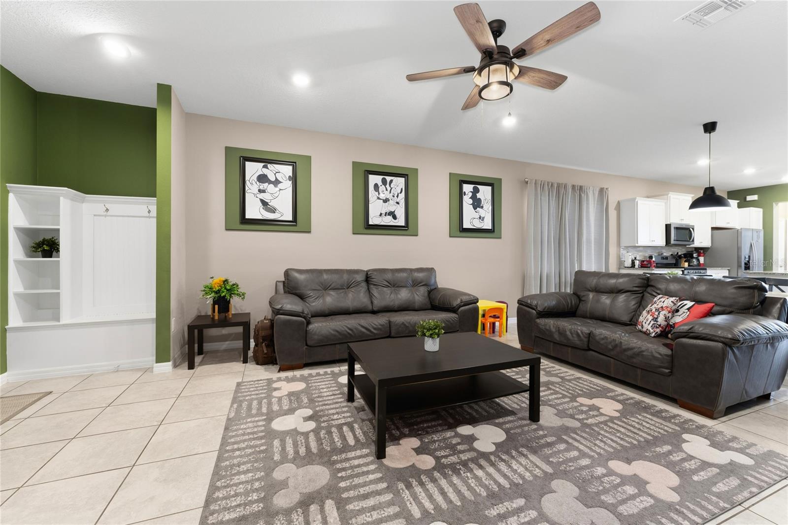 Image 12 of 49 For 7336 Oakmoss Loop