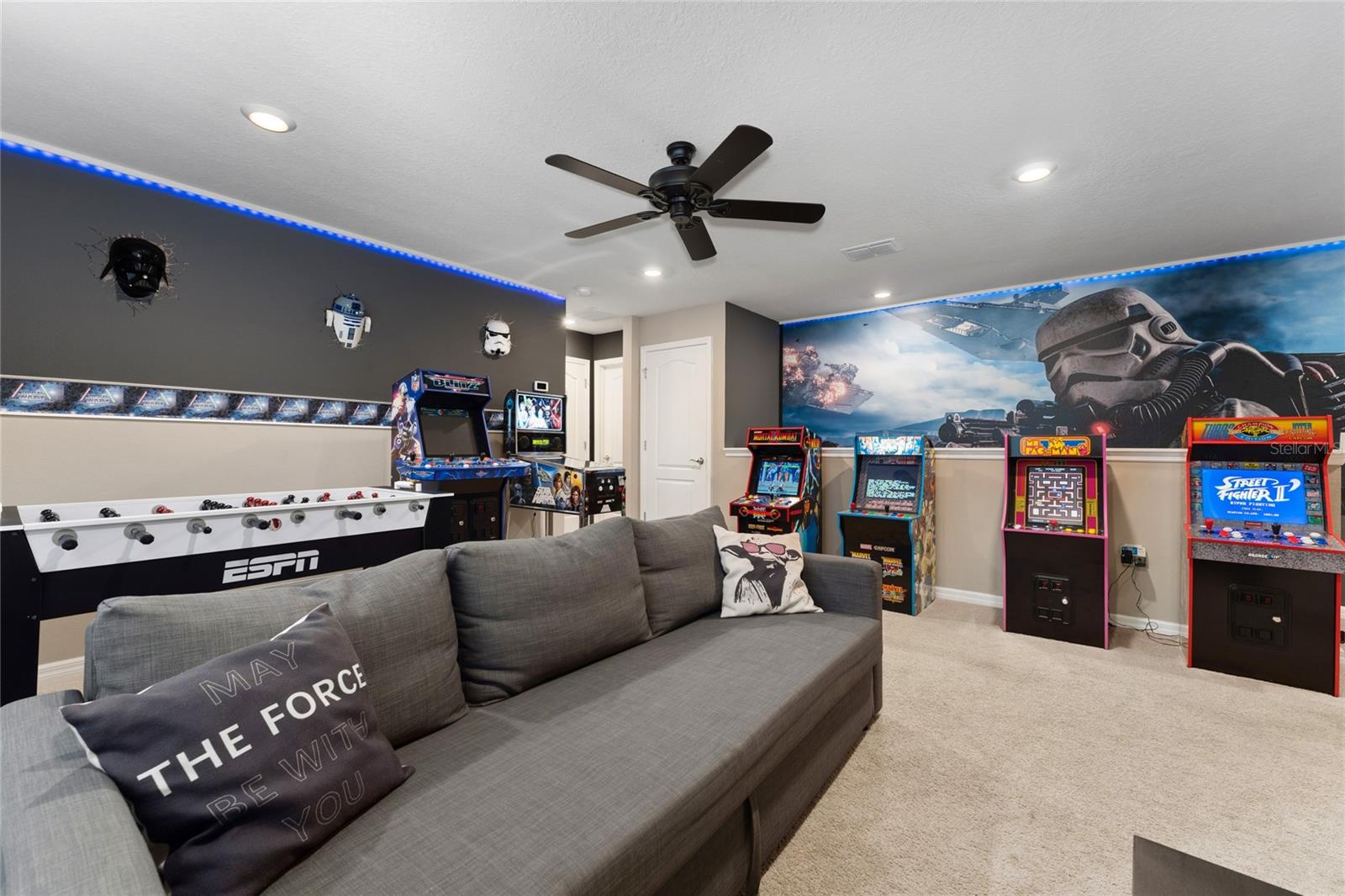 Image 24 of 49 For 7336 Oakmoss Loop