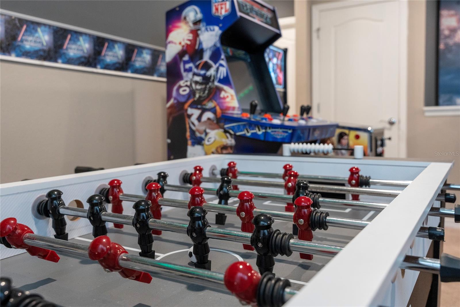 Image 25 of 49 For 7336 Oakmoss Loop