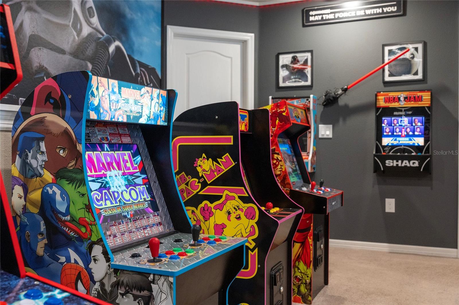 Image 26 of 49 For 7336 Oakmoss Loop