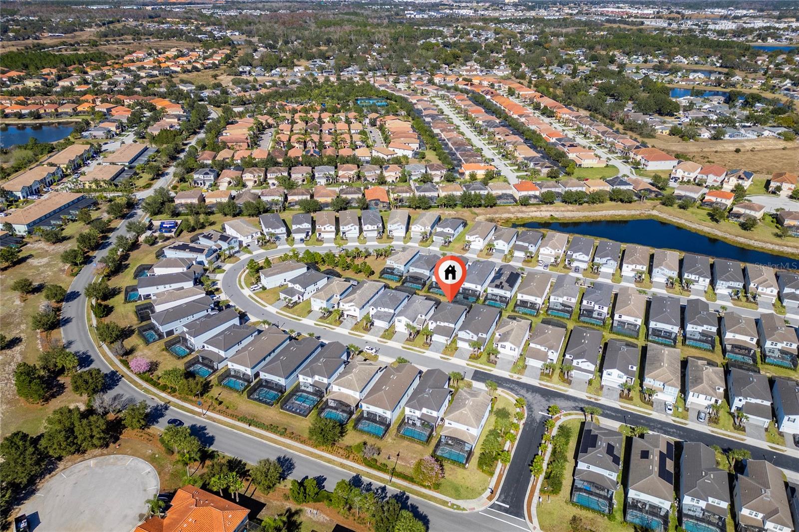 Image 46 of 49 For 7336 Oakmoss Loop