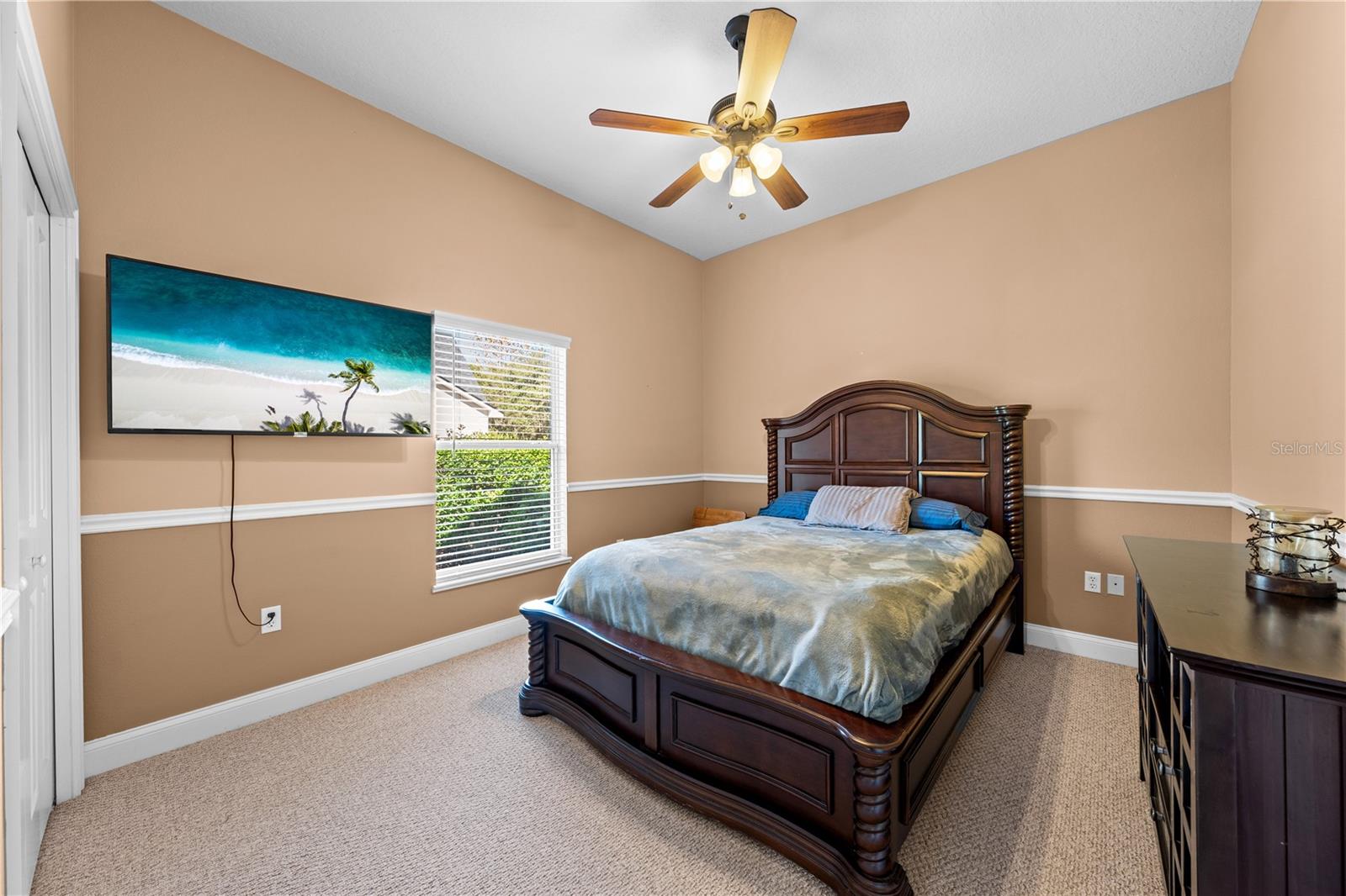 Image 25 of 34 For 6433 Shoreline Drive