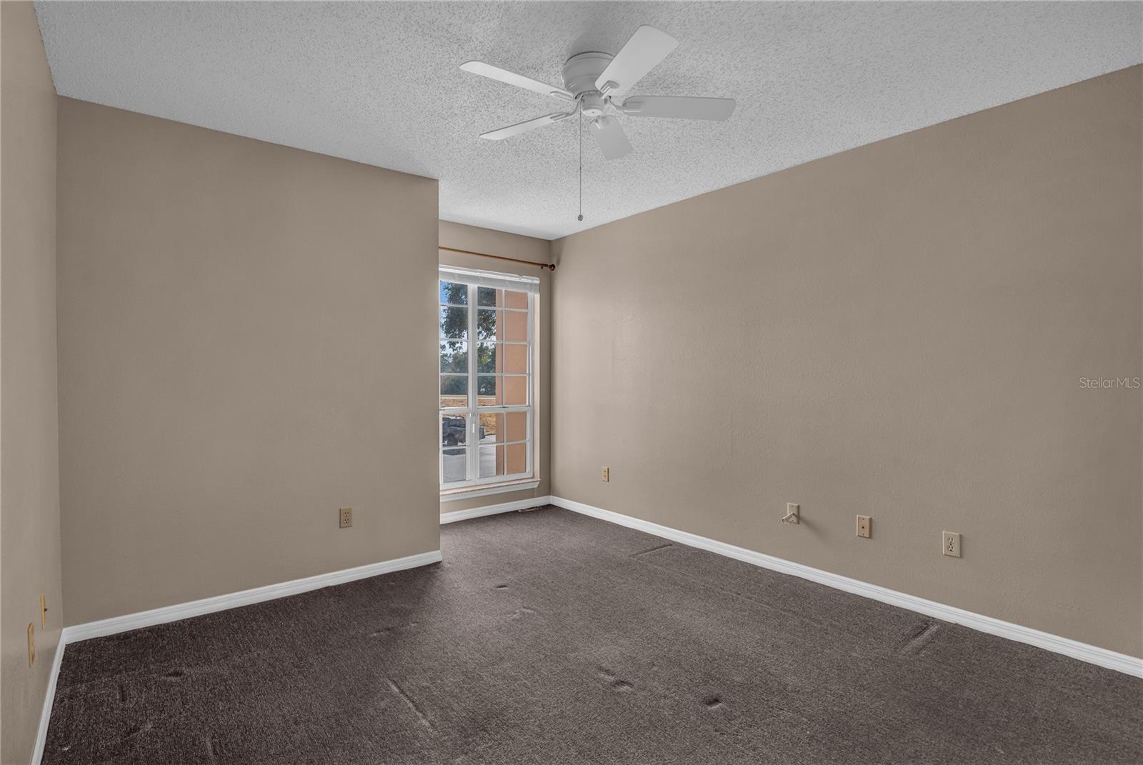 Image 21 of 31 For 4815 Brighton Terrace 204